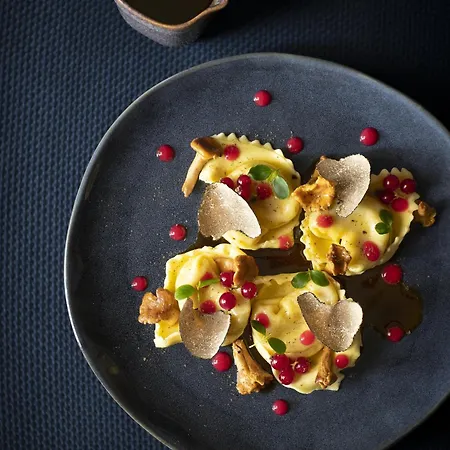 Collina D'oro - Hotel, & Hotel 5*