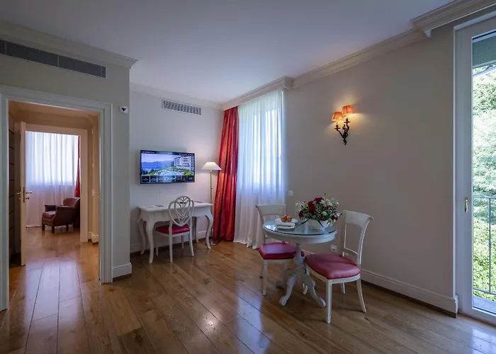 Hotel Collina D'oro & Spa, Starhotels Collezione