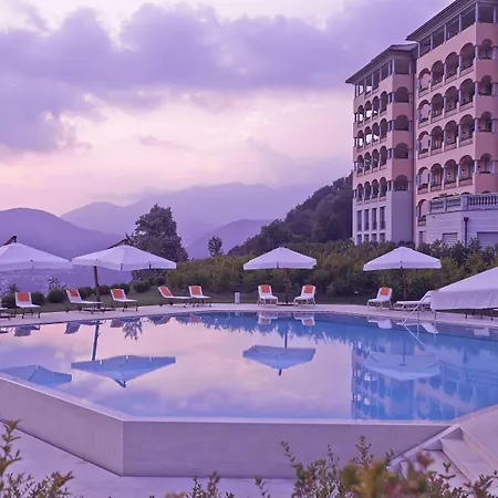 מלון Collina D'oro & Spa, Starhotels Collezione 5*