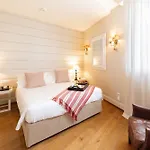 Collina D'oro & Spa, Starhotels Collezione ホテル 5*