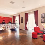 Collina D'oro & Spa, Starhotels Collezione ホテル